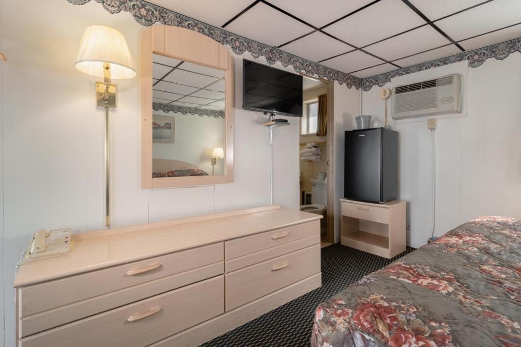 Dubois Manor Motel Bagian luar foto